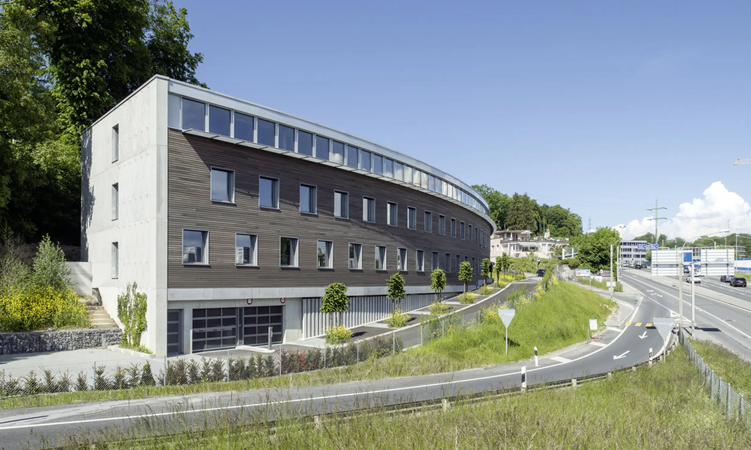 Vennes Business Center