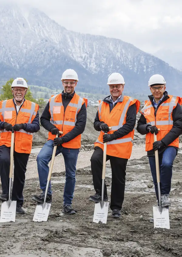 Spatenstich für den Neubau der Fritz Landolt AG