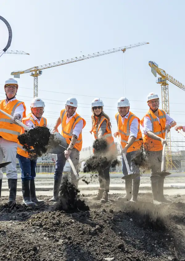 Spatenstich der neuen Blumenbörse in Kerzers